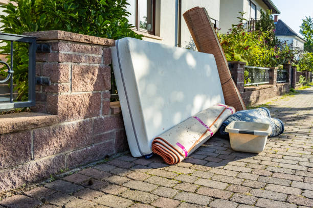 Best Construction Debris Removal  in Kingston, RI